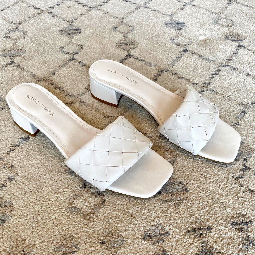 Marc Fisher Casara Slide Heeled Sandal in White, Size 7.5